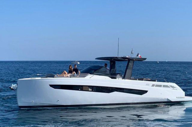 Fiart 43 Day Boat French Riviera | Boat Tours French Riviera
