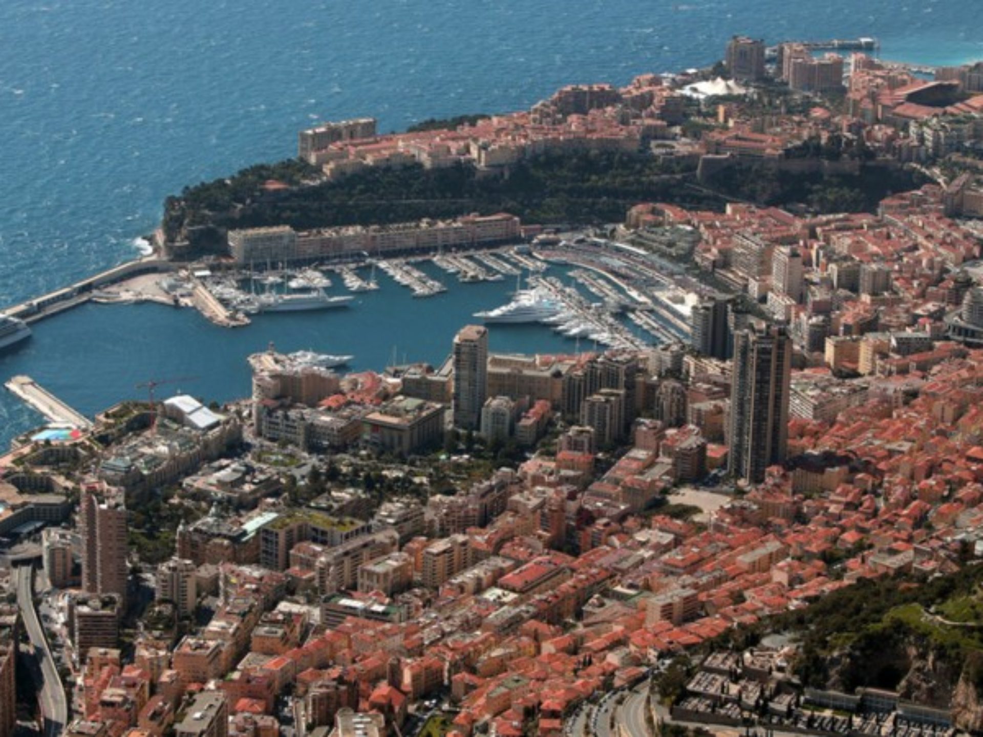 French Riviera Guided Tours l Cote d'Azur Tours l Liven Up Monaco